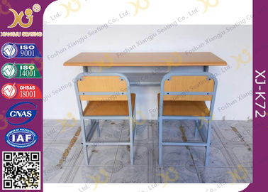 Китай Подгонянный стол и стул студента двойника размера установленные для детей школы с переклейкой + стальной материал поставщик