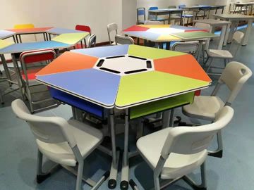 Китай Край красочного 6 совместных ПВК стола и стула студента установленный для тренируя комнаты поставщик